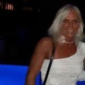 Meet your Posher, Candace